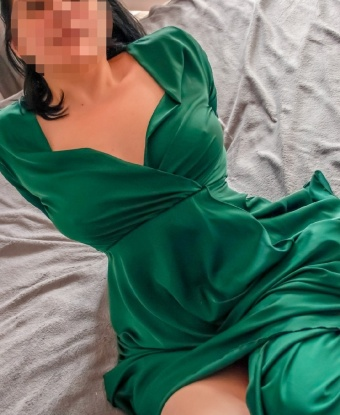 Приглашаю в свой уютный и комфортабельный логово насладиться моментами настоящего блаженства. Я создана для того, чтобы дарить удовольствие! 556, 35 лет