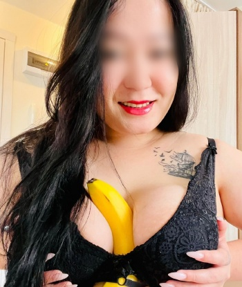 Обворожительная стройная брюнетка предлагает незабываемое время в постели. Со мной ты позабудешь обо всех проблемах и окунешься в мир страсти и удовольствия. Жду тебя, чтобы сделать твои фантазии реальностью! 2354, 35 лет