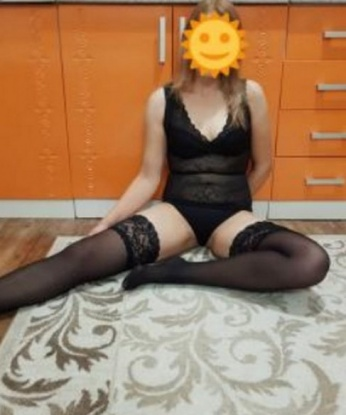 Темпераментная и страстная красотка готова исполнить все твои эротические фантазии. Со мной ты окунешься в мир наслаждения и удовольствия. Позвони мне и ты не пожалеешь! 4818, 26 лет