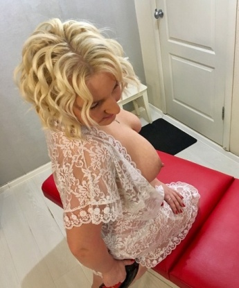 Мои услуги станут твоими мечтами, воплощенными в реальность. Ты сможешь открыть для себя новый уровень удовольствия, исполнив свои самые смелые фантазии✨.
Мое красивое тело и горячие формы поразят тебя с первого взгляда. На моих фото ты сможешь убедиться в этом.💋
Я создам уютную атмосферу, наполненную страстью и нежностью, чтобы каждая минута проведенная со мной стала безысходно сладкой. Мои нежные руки будут ласкать каждый сантиметр твоего тела, подарив неповторимое удовольствие🔥.
Мы сможем испытать различные позы и ролевые игры, которые заставят сердце биться чаще. У меня есть много игрушек и костюмов, чтобы наш вечер был по-настоящему ярким и запоминающимся.🌟
Сотни довольных клиентов уже оставили свои положительные отзывы о встрече со мной. Ты можешь быть следующим, наслаждаясь моей компанией.
Встречайся со мной и ты узнаешь, что это значит - истинное наслаждение от индивидуалки из Москвы. Жду тебя, мой дорогой, чтобы подарить тебе самые незабываемые моменты!😘 8739, 41 год